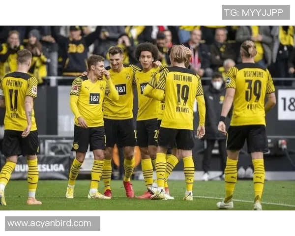 沃尔夫斯堡客场连胜门兴,继续德甲不败纪录领跑积分榜 沃尔夫斯堡客场连胜门兴,继续德甲不败纪录领跑积分榜